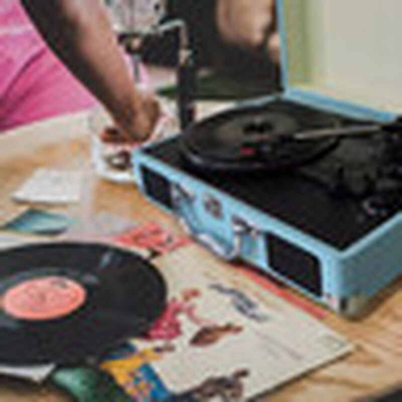 Tornamesa Bluetooth Bocina Tocadiscos Vinil Por... image number null