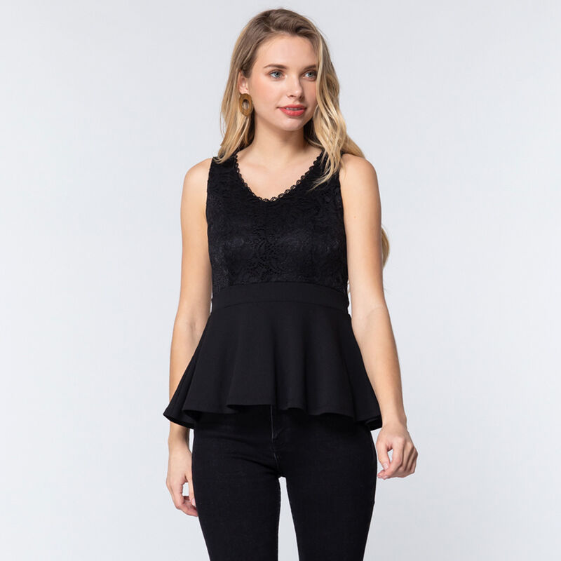 Top sin Mangas Con Cuello V Negro Active USA Ta... image number null
